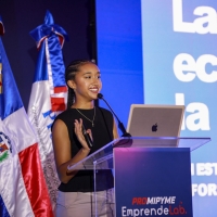Conferencia: La Superpotencia económica invisible de la República Dominicana